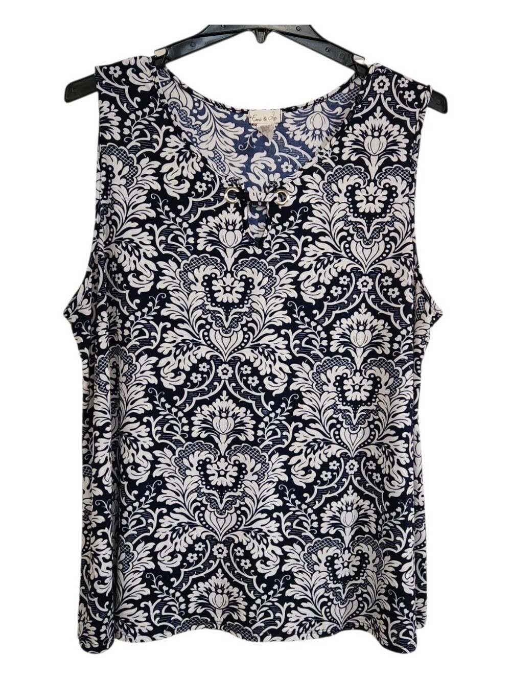 Emi & Joe Womens Navy W/White Floral Sleeveless Top Blouse Vneck-Grommet Sz 3X